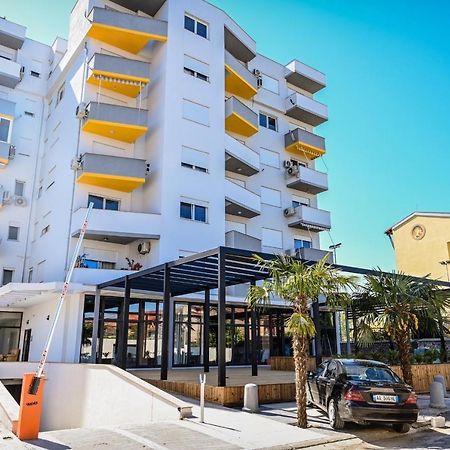 New Central Apartment Shkoder Exterior photo