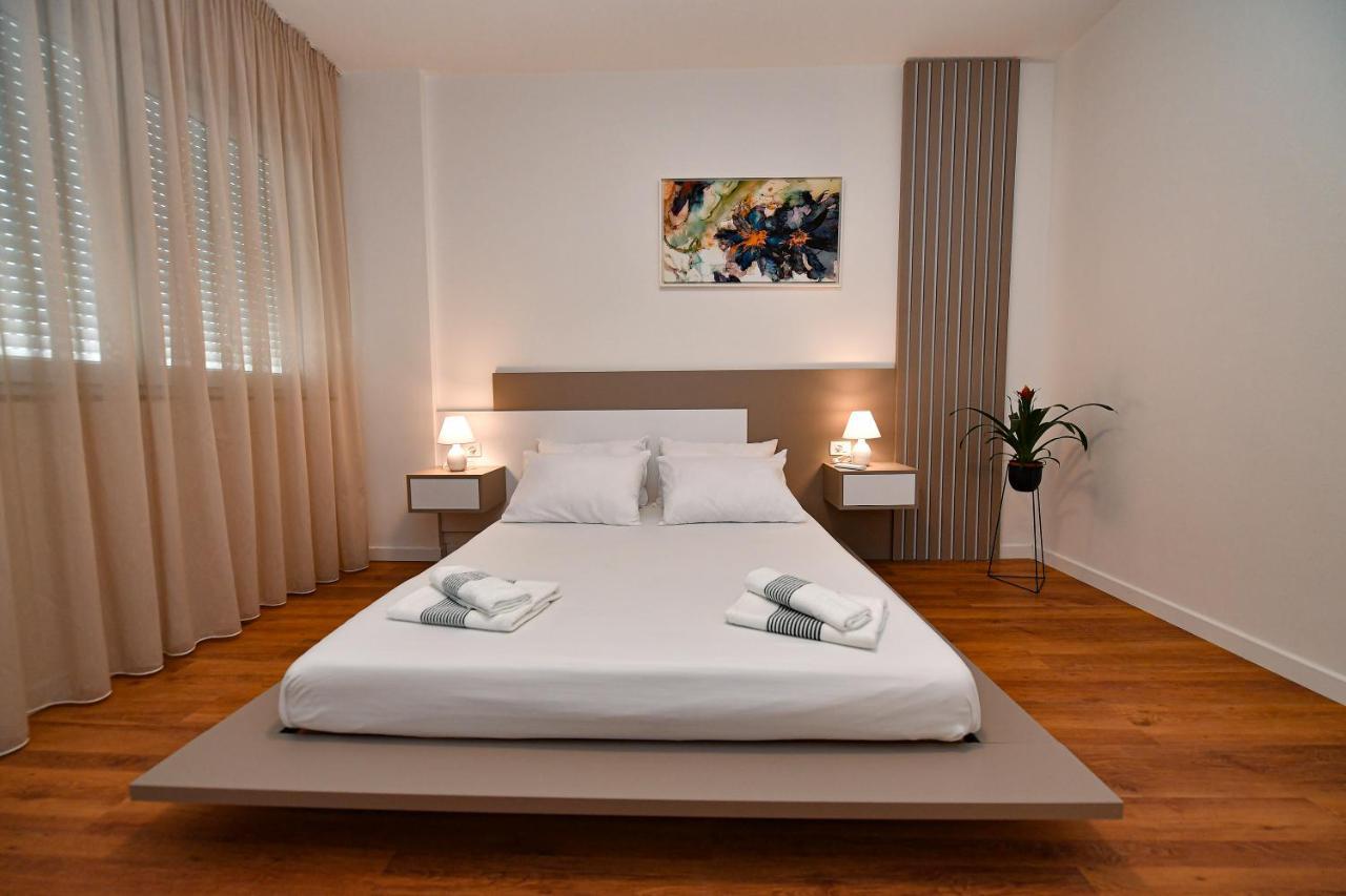 New Central Apartment Shkoder Exterior photo