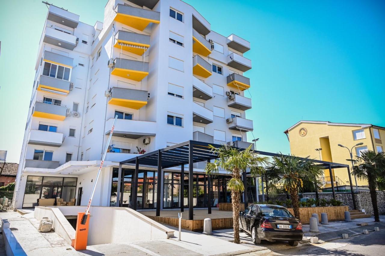 New Central Apartment Shkoder Exterior photo